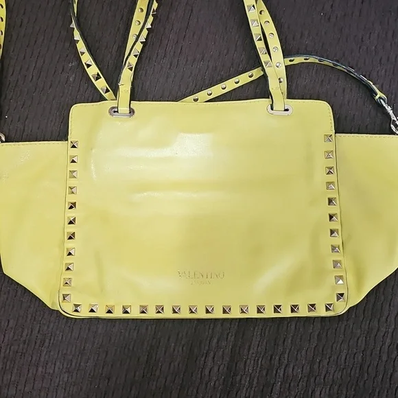 Valentino Garavani studded handbag (project) - Picture 4 of 10